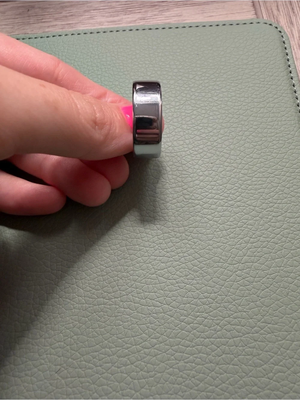 Oura Ring Gen 4 - Silver Size 7- Ring Only